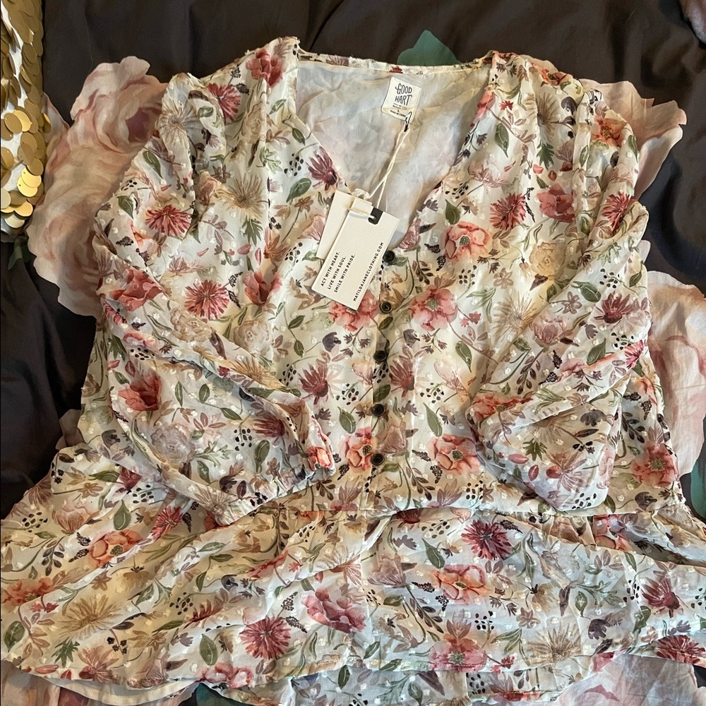 Nwt Good Hart shirt